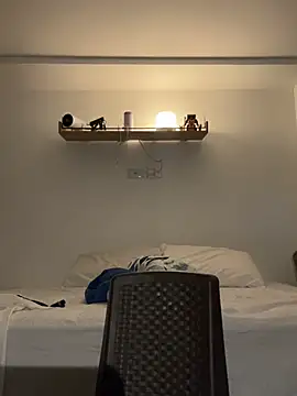 Snapshot of Liissa_cute_ chatting on February 1, 2026, 2:32 am Liissa cute online show from February 1, 2026, 2:32 am