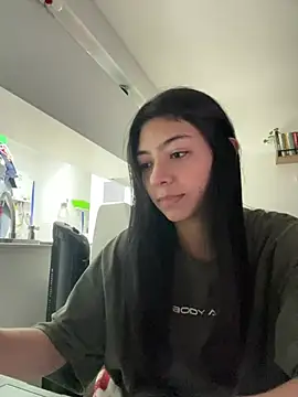 Liissa cute  online show from December 15, 2024, 3:45 am