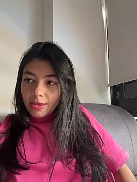 Snapshot of Liissa_cute_ chatting on February 6, 2026, 6:04 pm Liissa cute online show from February 6, 2026, 6:04 pm