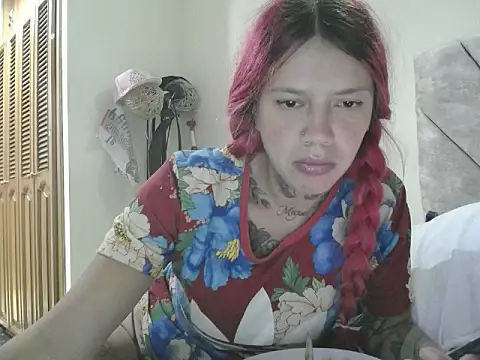 PhiliaShekinah1 online show from May 27, 2026, 1:57 am