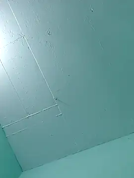 Snapshot of Luisf1267 chatting on October 5, 2025, 12:34 am Luisf1267 online show from October 5, 2025, 12:34 am