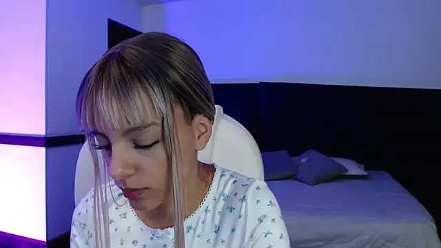 peyton golden1 online show from February 13, 2026, 3:06 am