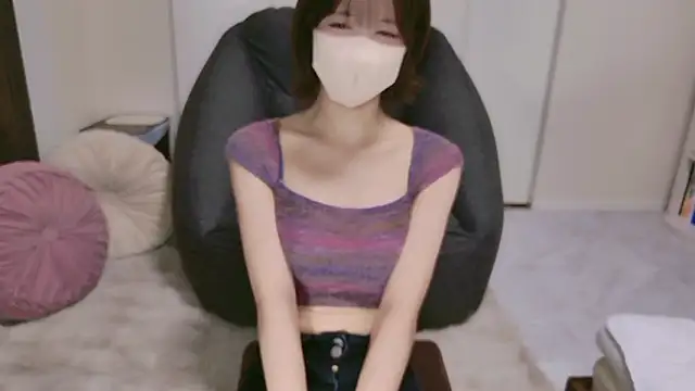 Snapshot of TsukasaSakai chatting on October 4, 2025, 3:46 pm TsukasaSakai online show from October 4, 2025, 3:46 pm