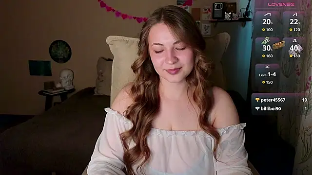 LisaCase online show from March 29, 2026, 9:44 am