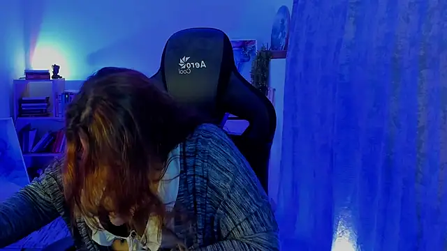 KeytSilvas online show from October 18, 2025, 2:35 am