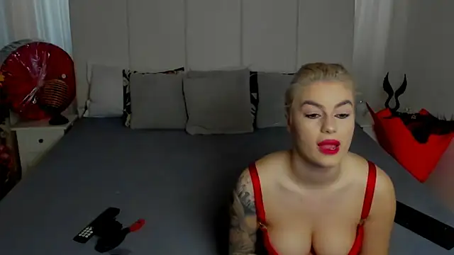 KasiaGraziela18 online show from March 15, 2025, 1:40 pm