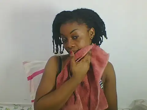 PrettyPrincess14 online show from March 22, 2025, 7:53 pm