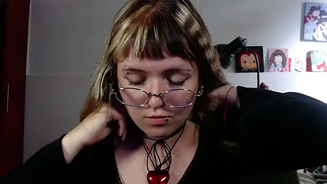 Snapshot of NEXT_DOOR_GIRL_ chatting on September 22, 2025, 10:05 pm NEXT DOOR GIRL online show from September 22, 2025, 10:05 pm