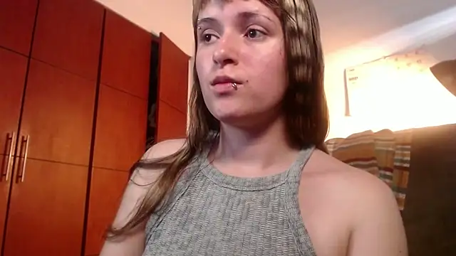 Snapshot of NEXT_DOOR_GIRL_ chatting on October 2, 2025, 10:02 pm NEXT DOOR GIRL online show from October 2, 2025, 10:02 pm