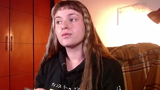 NEXT DOOR GIRL  online show from November 14, 2025, 11:19 pm