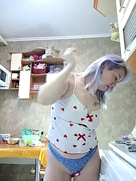 Snapshot of Tina_Alev chatting on September 30, 2025, 5:35 am Tina Alev online show from September 30, 2025, 5:35 am