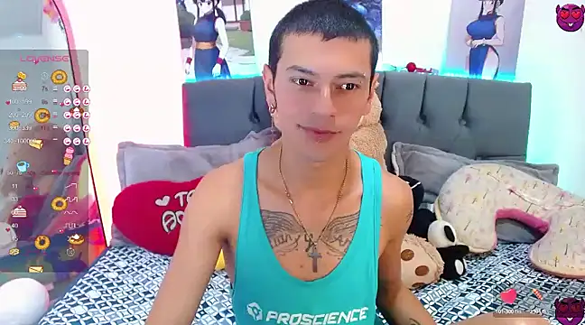  snopyy  online show from February 21, 2025, 7:21 pm