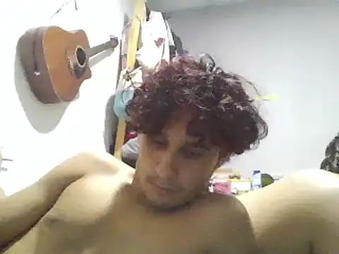 Snapshot of pedrodavid_ chatting on February 11, 2025, 4:44 am pedrodavid online show from February 11, 2025, 4:44 am
