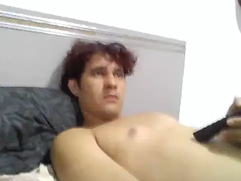 Snapshot of pedrodavid_ chatting on December 3, 2024, 11:18 pm pedrodavid online show from December 3, 2024, 11:18 pm
