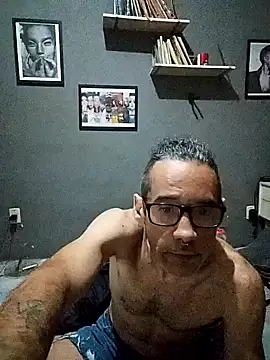 suburbanoXXXRJ online show from September 19, 2025, 5:00 am