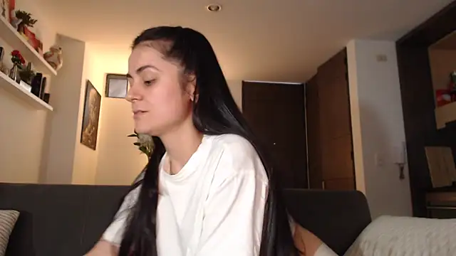 Snapshot of guccipussy1 chatting on September 24, 2025, 10:05 pm guccipussy1 online show from September 24, 2025, 10:05 pm