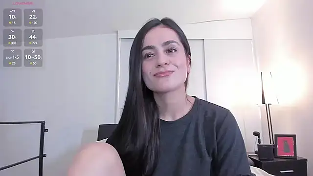 Snapshot of guccipussy1 chatting on December 3, 2024, 5:28 pm guccipussy1 online show from December 3, 2024, 5:28 pm