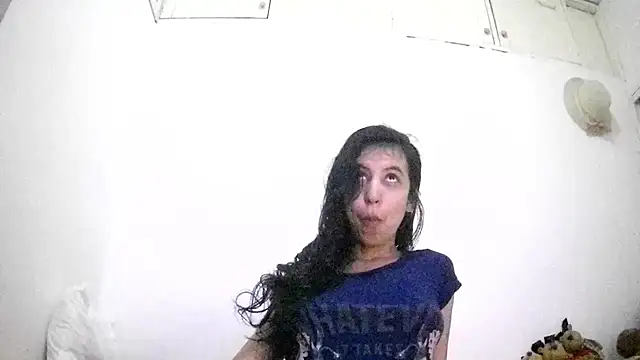 mina smith1 online show from March 16, 2026, 4:32 pm