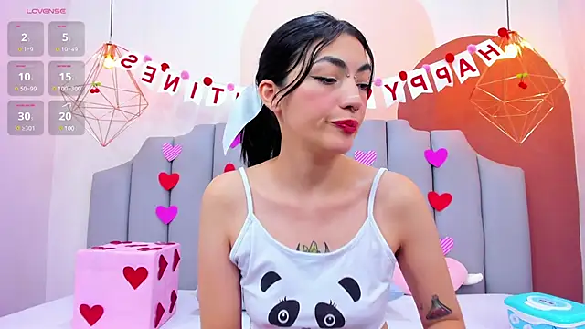 ThailyCherry online show from February 13, 2025, 7:31 pm
