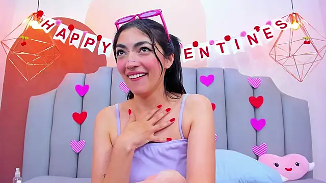 ThailyCherry online show from February 11, 2025, 1:41 am