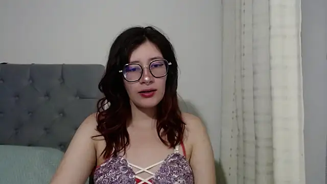 mariana124- online show from January 31, 2025, 2:39 pm