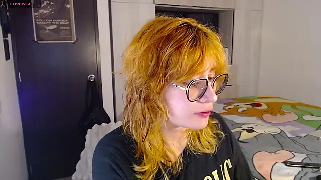 mariana124- online show from January 9, 2026, 9:55 pm