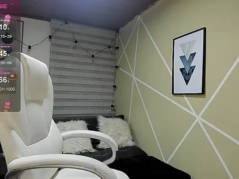 Snapshot of Enma__clark chatting on October 28, 2025, 4:24 am Enma  clark online show from October 28, 2025, 4:24 am