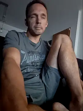 Slegde85 online show from July 11, 2026, 9:37 pm
