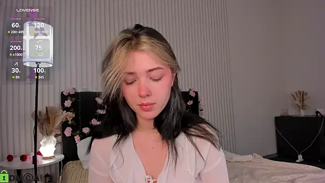 Snapshot of Vanessa_Walters chatting on September 18, 2025, 2:03 am Vanessa Walters online show from September 18, 2025, 2:03 am