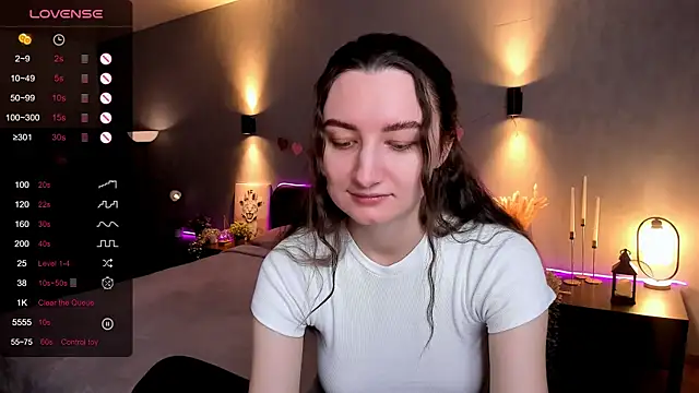 annacooleman online show from April 8, 2026, 2:13 am