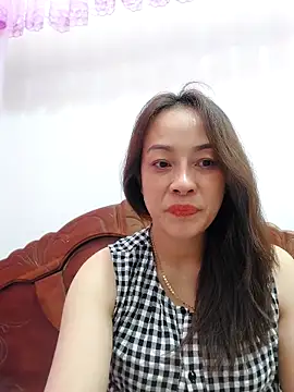 Baby-bigboobs2024 online show from March 8, 2025, 12:30 pm