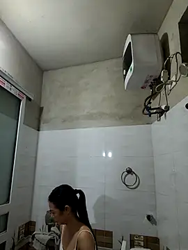 Snapshot of Tinease chatting on September 20, 2025, 10:37 pm Tinease online show from September 20, 2025, 10:37 pm