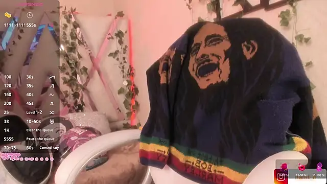 Punkys  online show from September 17, 2025, 4:20 pm