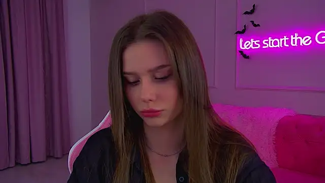 Snapshot of DianaVert chatting on October 24, 2025, 6:29 pm DianaVert online show from October 24, 2025, 6:29 pm