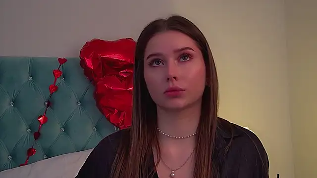 Snapshot of DianaVert chatting on February 14, 2026, 2:50 pm DianaVert online show from February 14, 2026, 2:50 pm