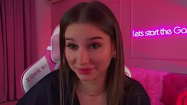 Snapshot of DianaVert chatting on February 1, 2026, 6:50 pm DianaVert online show from February 1, 2026, 6:50 pm