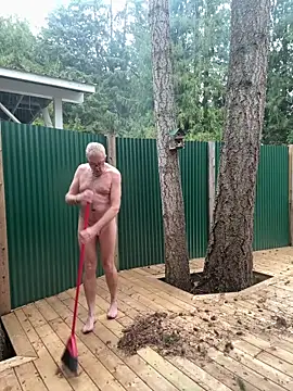 twist699 online show from December 20, 2025, 8:33 pm