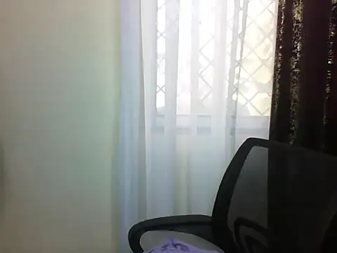 Candii wet  online show from January 30, 2025, 9:15 am
