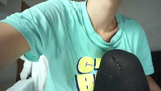 Snapshot of Miss__Bia chatting on October 4, 2025, 10:44 pm Miss Bia online show from October 4, 2025, 10:44 pm