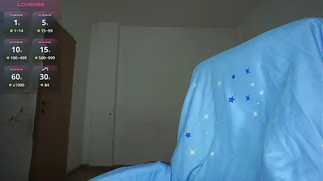 Snapshot of Miss__Bia chatting on October 13, 2025, 9:49 pm Miss Bia online show from October 13, 2025, 9:49 pm