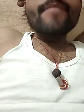 PRIYANHUxh online show from March 17, 2026, 5:21 am