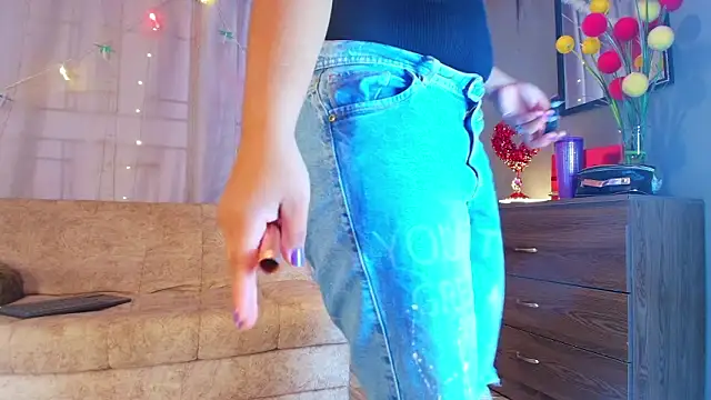 jade brunnette online show from February 4, 2026, 8:04 pm