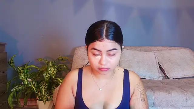 Snapshot of jade_brunnette chatting on June 19, 2026, 8:14 pm jade brunnette online show from June 19, 2026, 8:14 pm