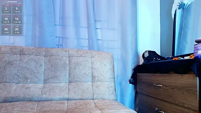 Snapshot of jade_brunnette chatting on October 30, 2025, 8:06 pm jade brunnette online show from October 30, 2025, 8:06 pm