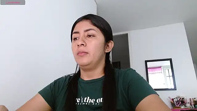 danna peterson1 online show from December 4, 2025, 8:30 pm