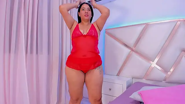 Snapshot of DashaFoxxx chatting on October 8, 2025, 12:50 pm DashaFoxxx online show from October 8, 2025, 12:50 pm