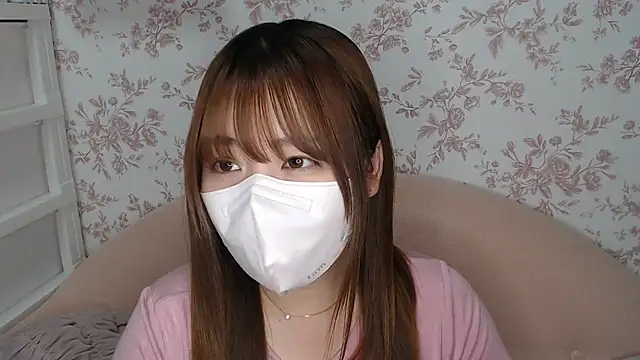 Snapshot of mei_hosina chatting on June 13, 2026, 3:43 pm mei hosina online show from June 13, 2026, 3:43 pm