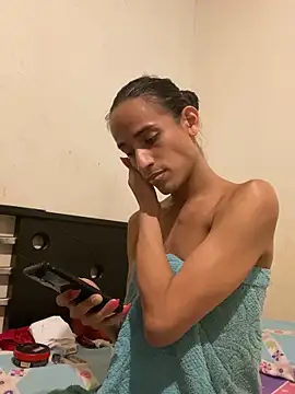 AlexaWarner online show from February 13, 2026, 3:06 am