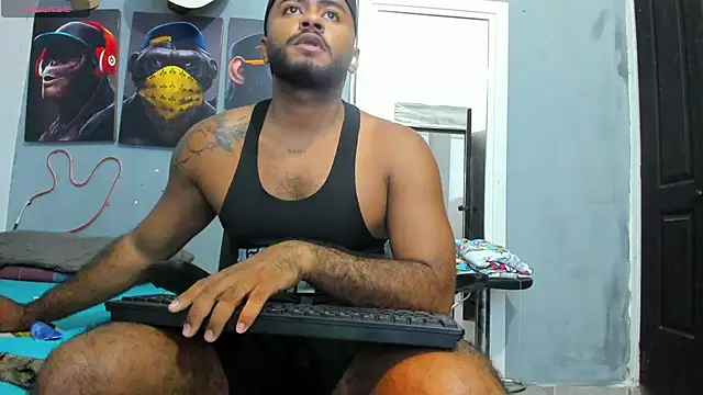 Snapshot of Hardboy_latin chatting on September 23, 2025, 12:39 am Hardboy latin online show from September 23, 2025, 12:39 am