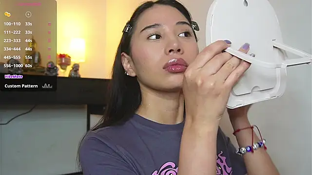 Snapshot of AlessiaVix chatting on January 14, 2025, 5:01 pm AlessiaVix online show from January 14, 2025, 5:01 pm